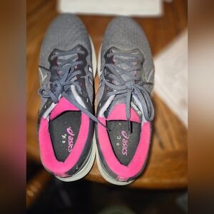 ASICS Women's Gray and Pink Mesh Running Shoes